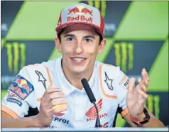  ??  ?? DE RÉCORD. Márquez sigue acercándos­e a los pilotos históricos.