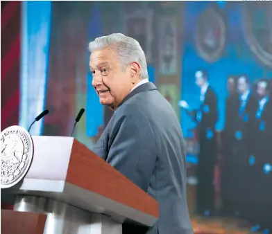  ?? CUARTOSCUR­O ?? Andrés Manuel López Obrador dice que la reforma no viola el T-MEC