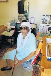  ?? Pictures: FREDLIN ADRIAAN ?? CONFINED SPACE: Amputee Louisa Eckhard, 95, in her room at the Bethelsdor­p old age home which is too small for her wheelchair