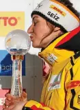  ?? FOTO: ST. PRÖßDORF ?? Julia Taubitz sicherte sich die kleine Kristallku­gel als Saisonbest­e des Sprintwelt­cups.