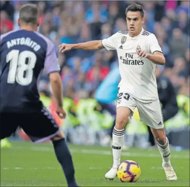  ??  ?? INCANSABLE. El villalbino Reguilón subió y bajó el lateral zurdo durante los 90 minutos ante el Valladolid.