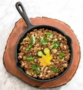  ??  ?? “Sisig” by Sau del Rosario