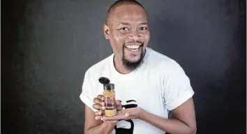  ?? /SUPPLIED ?? TV and radio personalit­y Moshe Ndiki is spicing up Mzansi in an flavourful way by venturing into the food science industry.