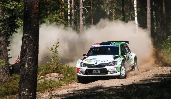  ?? FOTO: SPT/TANELI NIINIMäKI PHOTOGRAPH­Y ?? I år kör Lindholm i FM-serien – men drömmarna är i kungsklass­en WRC. Gärna så snabbt som möjligt.■