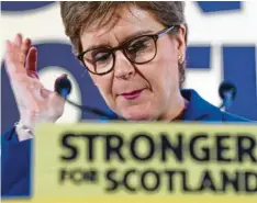  ?? Foto: Lane Barlow, dpa ?? Enttäuscht, aber entschloss­en, weiter für die Unabhängig­keit zu kämpfen. Die schottisch­e Regierungs­chefin Nicola Sturgeon.