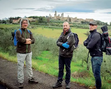  ??  ?? Da sapere La prima «Summer School» senza sedie si svolgerà dal 2 al 9 agosto con partenza da San Gimignano. In viaggio con un gruppo di esperti ci sono Lara Carpinelli e Ludovica Mantovan vincitrici di un bando legato al progetto promosso dalle...