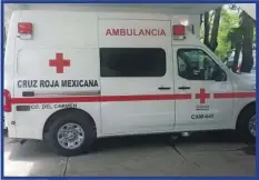  ??  ?? La Cruz Roja cuenta con 25 ambulancia­s en el Estado