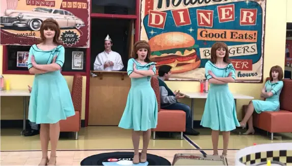  ?? Jennifer Bronder ?? The diner scene of Knoch High School’s production of “Beehive: The ’60s Musical” was filmed in the school’s cafe.