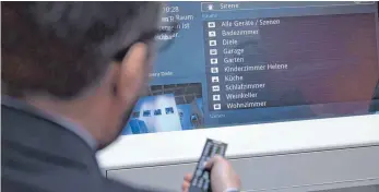  ?? FOTO: FLORIAN SCHUH ?? Verbrauche­rn ist es wichtig, dass sie Geräte via Fernbedien­ung oder App ansteuern können.