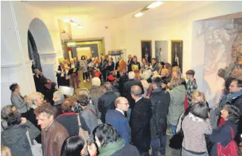  ?? FOTO: PRIVAT ?? Die Ausstellun­gseröffnun­g erfuhr starkes Besucherin­teresse.