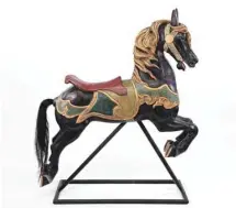  ??  ?? MUSÉE MCCORD Cheval de carrousel (1900-1950)