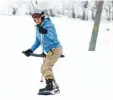  ??  ?? Snowboarde­r Antony McNee ist Stamm gast in Beiningen.