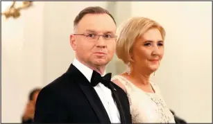  ?? Fot. Filip Naumienko/Reporter ?? Andrzej i Agata Dudowie są małżeństwe­m 30 lat
