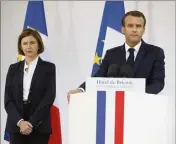  ?? (Photo AFP) ?? Le Président avec la ministre des Armées Florence Parly à ses côtés.