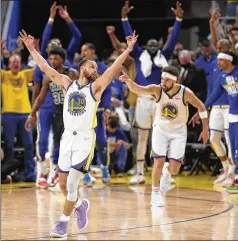  ?? JED JACOBSOHN/ASSOCIATED PRESS ?? Warriors guards Stephen Curry (left) and Klay Thompson can clinch their fourth title tonight against the Celtics in Boston. Curry, Thompson and forward Draymond Green played in five straight NBA Finals from 2015-19.