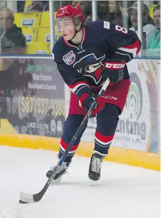  ?? ROBERT MURRAY ?? Brooks Bandits’ Cale Makar could be the first defenceman selected in June’s NHL draft, but first there’s the matter of helping his team qualify for the RBC Cup.