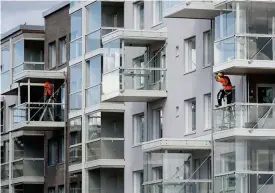  ?? Foto: lehtikuva/Roni Rekomaa ?? I år blir cirka 45 000 nya bostäder färdiga i Finland. Bilden är från Kronobergs­stranden, Degerö.