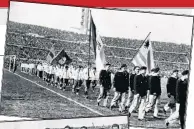 ??  ?? Recuerdo. Desfile inaugural del primer Mundial de Fútbol que se disputó en la temporada de 1930. Campeón. Uruguay, primer monarca mundial 1930.
