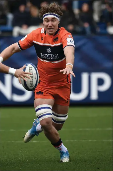  ?? ?? Jamie Ritchie closes down Castres scrum- half Gauthier Doubrereas Edinburgh looked to dominate in the second period