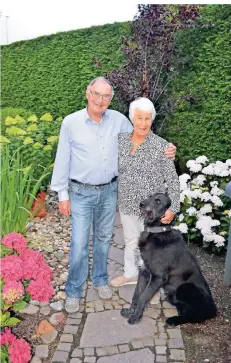  ?? FOTOS: PRIVAT ?? Die heute 83-jährigen Theo und Maria Leuchten sind seit 60 Jahren ein Ehepaar. Stress untereinan­der ist ihnen fremd.