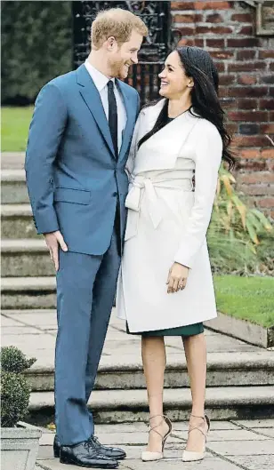  ?? MATT DUNHAM / AP ?? Enric i Meghan van anunciar ahir el seu compromís als jardins de Kensington