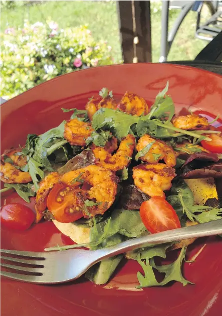  ??  ?? Grilled tortilla and shrimp salad.