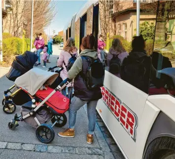  ?? Foto: Barbara Würmseher (Archivbild) ?? Das Thema Geflüchtet­e beschäftig­t den Landkreis Donau-Ries weiterhin. Allein dieses Jahr wurden dem Kreis 114 Personen zugewiesen, davon 37 Menschen aus der Ukraine.