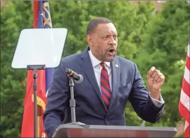  ?? AP-RON Harris ?? Vernon Jones declares his intention to run for governor of Georgia as a Republican in Atlanta, on Friday. Jones, a former Democrat, is looking to ride a wave of Trump supporters’ discontent with Gov. Brian Kemp to the Republican nomination.