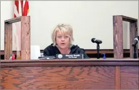  ?? Jeremy stewart ?? Rockmart City Manager Stacey Smith talks during a meeting of the Rockmart City Council on Tuesday, Aug. 17.