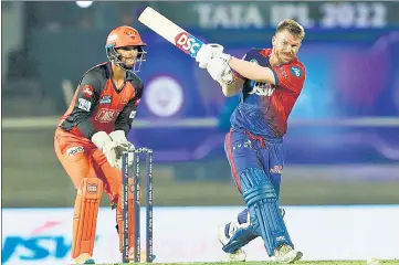  ?? BCCI ?? DC’s David Warner on way to an unbeaten 92 off 58 balls against Sunrisers Hyderabad at the Brabourne stadium on Thursday.