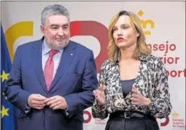  ?? ?? Uribes, presidente del CSD, y Pilar Alegría, ministra de Deportes.