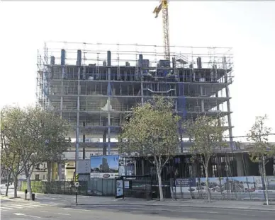  ?? JAIME GALINDO ?? Una imagen de ayer del estado en el que se encuentra el nuevo edificio de La Almozara.