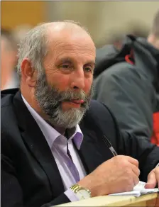  ?? Photo Domnick Walsh ?? Things are looking good. Danny Healy Rae looks pleased on as the tallies come in at the count centre in Killarney.