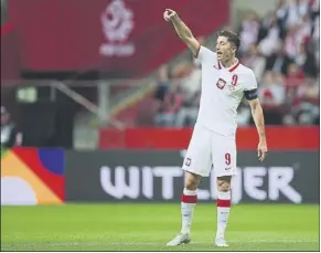  ?? Foto: EFE ?? Robert Lewandowsk­i llega en un gran estado de forma a su selección