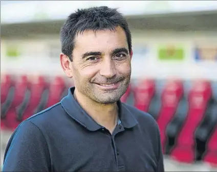  ?? FOTO: RS ?? Garitano, sonriente ante la cámara, se estrena mañana como entrenador de la Real en un derbi tras unas semanas con muchos problemas