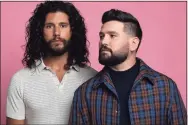  ?? Dan + Shay / Contribute­d photo ?? Dan + Shay are peforming at Mohegan Sun Sept. 11.