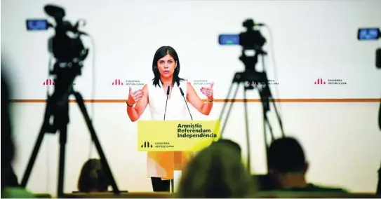  ?? M. PUIG / ERC ?? La portavoz de Esquerra, Marta Vilalta, ayer en rueda de prensa tras la ejecutiva del partido