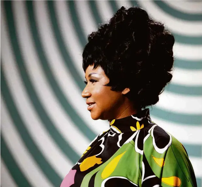  ?? Fred A. Sabine/Getty Images ?? Aretha Franklin durante apresentaç­ão no programa de variedades ‘The Andy Williams Show’, em 1969