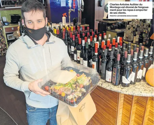  ?? PHOTO CATHERINE BOUCHARD ?? Charles-antoine Authier du Montego est étonné de l’engouement pour les repas à emporter de ses clients.