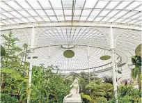  ?? ?? ● Kibble Palace at Glasgow Botanic Garden