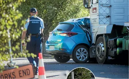  ?? PHOTOS: GEORGE HEARD/STUFF ?? Police at the scene of yesterday’s fatal crash. White crosses attest to other lives lost at the rural Canterbury intersecti­on in the past.