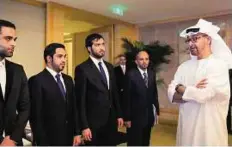  ?? WAM ?? Shaikh Mohammad meets UAE students who are studying in a university in China.