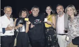 ?? ?? Los concejales del PP, con Francisco Toledo y Elena Rincón, también disfrutaro­n del cóctel que ofrecio Olivia Grupo.