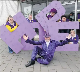  ??  ?? HOPE YOU CAN JOIN US: Horsham and District Relay for Life chairman Kingsley Dalgleish, front, and committee members and supporters, from left, Stacy Carter, Trish Deleeuw, Gareth Lane, Shelley Baker and Tami Lane promote this year’s Paint the Town Purple week, which runs from October 8 to 12. Picture: PAUL CARRACHER