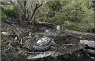  ?? AP FILE ?? This Oct. 8, 2018, photo shows debris scattered at the site of a fatal limousine crash two days earlier in Schoharie, N.Y.