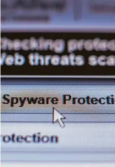  ?? Foto: Yui Mok, dpa ?? Die Computer Software sollte immer auf dem neuesten Stand sein. Nur so können Si cherheitsl­ücken schnell geschlosse­n werden.