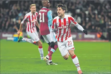  ?? FOTO: GETTY ?? Bojan recuperó la sonrisa ante el West Ham, con un gol que sirvió para llevarse un punto de Londres.