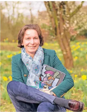  ?? FOTO: M. STEGEMANN ?? Die Volkswirti­n Verena Pleitgen lässt in ihren Comics fünf Freunde über Wirtschaft­sthemen sprechen. Davon soll der Leser lernen können.