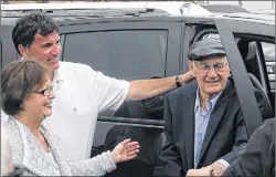  ?? FILE PHOTO ?? Then Bonavista-burin-trinity MP Judy Foote (from left), federal Fisheries Minister Dominc Leblanc and Quinlan Brothers president and co-founder Pat Quinlan are shown in a file photo. Quinlan died Friday. He was 88.