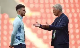  ?? Photograph: Ramsey Cardy/Sportsfile/UEFA/Getty Images ?? David Moyes (right) speaks to Declan Rice before West Ham bid to win their first European trophy in 58 years.